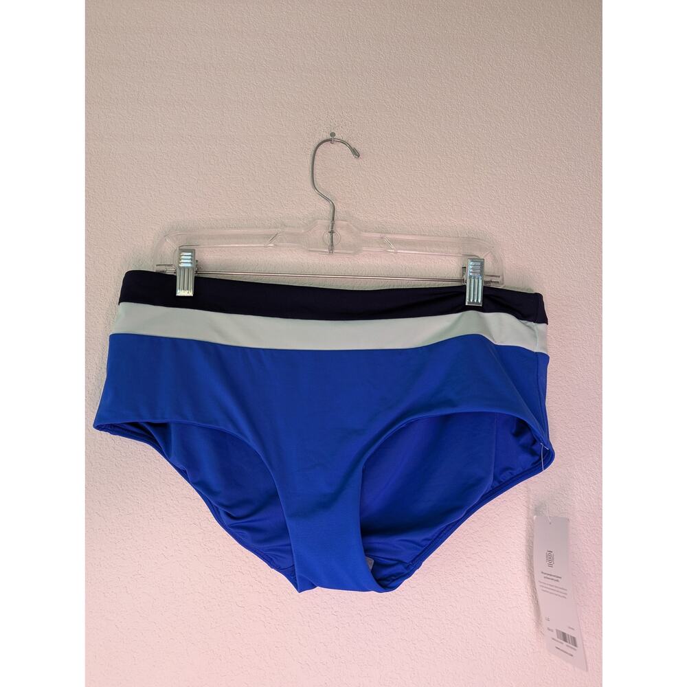 Athleta NWT Coastline Swim Boyshort Blue Striped L Swimwear Athleisure Beach